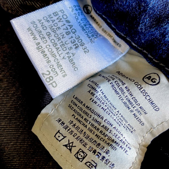 Ag Adriano Goldschmied - The Abbey Petite Dark Blue Jeans - Size 28P - Picture 2 of 4